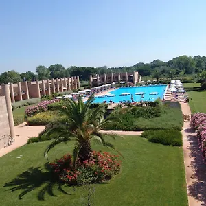 Resort Cosmopolitan Golf & Tirrenia